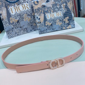 Новая модель Dior 23 для нового года, поясная пряжка в форме седл