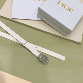 Dior Pearl латунь, металл, двусторонняя телячья кожа, внутренняя 