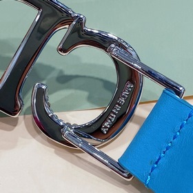 Новая модель CD-поясной пряжки Dior 23 для нового года. Классичес