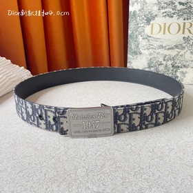 Эта металлическая пряжка для ремня из латуни с покрытием от Dior 