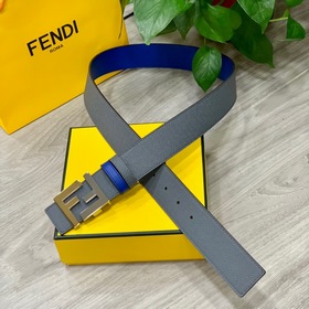 FENDI (Фенди) Модель, идентичная представленной в магазине. Ширин