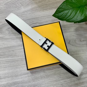 FENDl (Fendi) ширина 40 мм, двусторонняя оригинальная телячья кож