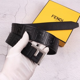 FENDl (Fendi) ширина 38 мм, изготовлен из импортной телячьей кожи