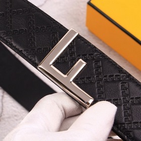 FENDl (Fendi) ширина 38 мм, изготовлен из импортной телячьей кожи