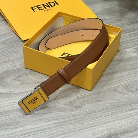 FENDI (Фенди) Женский пояс из кожи двойного слоя, изготовленный и