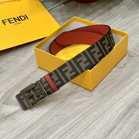 FENDI (Фенди) пояс, аналогичный представленному в магазине, ширин
