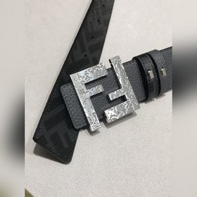 Новая модель FD шириной 38 мм поддерживает сканирование NFC-чипа,