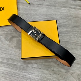 FENDI (Фенди) Модель, аналогичная представленной в магазине. Шири