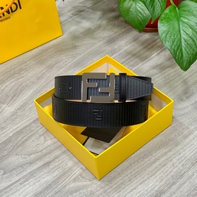 FENDI (Фенди) Модель, аналогичная представленной в магазине. Шири