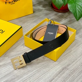 FENDI (Фенди) Модель, идентичная представленной в магазине. Ширин