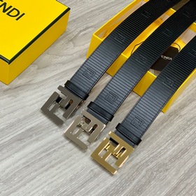 FENDI (Фенди) Модель, аналогичная представленной в магазине. Шири