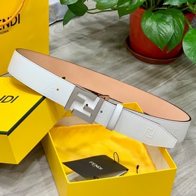 FENDI (Фенди) Модель, идентичная представленной в магазине. Ширин