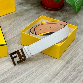 FENDI (Фенди) Модель, идентичная представленной в магазине. Ширин
