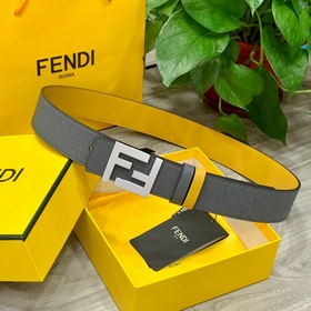 FENDI (Фенди) Модель, аналогичная представленной в магазине. Шири