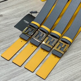 FENDI (Фенди) Модель, аналогичная представленной в магазине. Шири