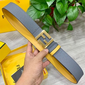 FENDI (Фенди) Модель, идентичная представленной в магазине. Ширин