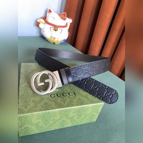 GUCCI Двусторонняя поясная сумка GUCCI 3,7, одна сторона из кожи 