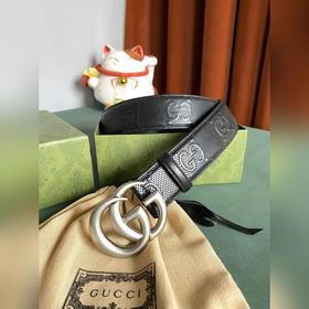Gucci 4,0-дюймовый ремень из тисненной кожи с принтом из серии Ma