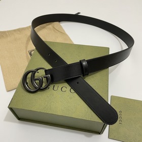 Gucci 414516 18YXV Широкая версия 3,0 см Теленая кожа с ровными к
