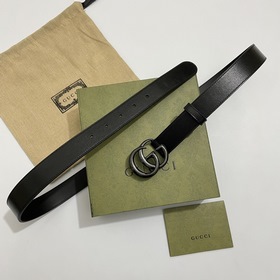 Gucci 414516 18YXV Широкая версия 3,0 см Теленая кожа с ровными к