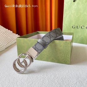 Новая модель Gucci. Одна сторона из нового серо-черного ПВХ с при