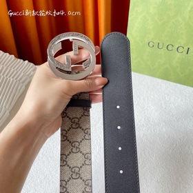 Классическая модель Gucci с оригинальным принтом и оригинальной к