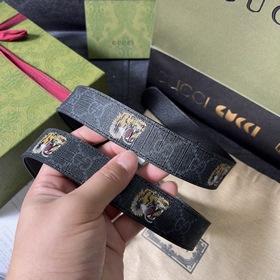 Gucci, ширина 3,0 см, новый двусторонний кожаный ремень с принтом