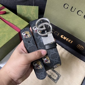 Gucci, ширина 3,0 см, новый двусторонний кожаный ремень с принтом
