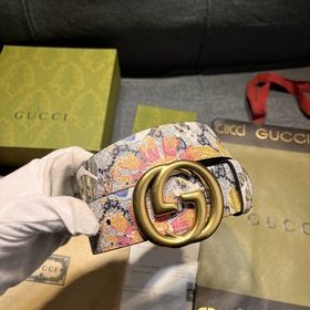 Новый ремень Gucci соединяет прошлое и настоящее бренда, продолжа