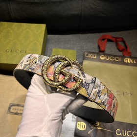 Новый ремень Gucci соединяет прошлое и настоящее бренда, продолжа