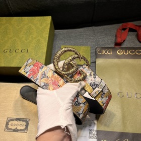 Новый ремень Gucci соединяет прошлое и настоящее бренда, продолжа