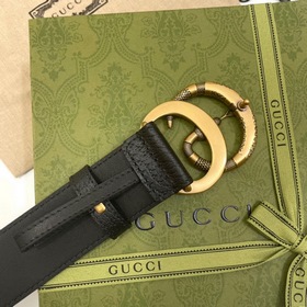 GUCCI Размер 4 см, подлинная форма. Один из боков этого ремня име