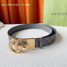Новая модель Gucci： одна сторона из нового серо-черного ПВХ с при