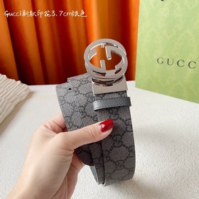 Новая модель Gucci： одна сторона из нового серо-черного ПВХ с при