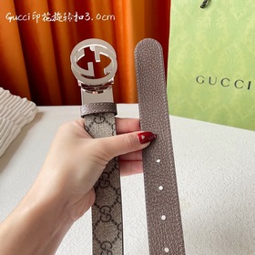 Новинка Gucci： классический принт с одной стороны, импортная кожа