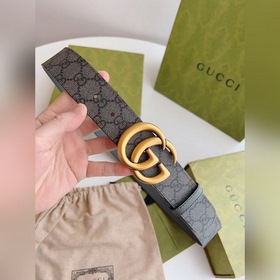 Новейшая модель Gucci из серой парусины и серой кожи с рисунком с
