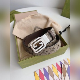 Новейшая модель от Gucci, изготовленная из коричневой парусины и 
