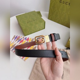 Новейшая модель Gucci из черной кожи с текстурой свиной кожи кори
