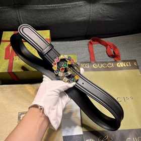 Gucci, ширина 4,0 см, новая модель. Классическая застежка с двойн