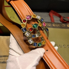 Gucci, ширина 4,0 см, новая модель. Классическая застежка с двойн