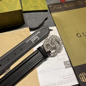 Gucci, ширина 4,0 см, новая модель. Классическая застежка с двойн