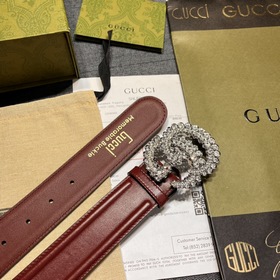 Gucci, ширина 4,0 см, новая модель. Классическая застежка с двойн