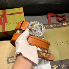 Gucci, ширина 4,0 см, новая модель. Классическая застежка с двойн