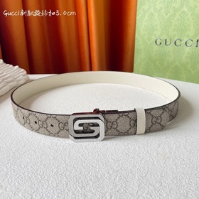 Новинка Gucci： классический принт с одной стороны, импортная кожа