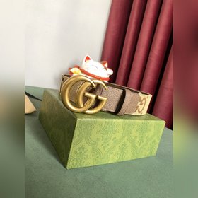 GUCCI 4,0 Импортная кожа, 100% хлопок. Этот широкий пояс украшен