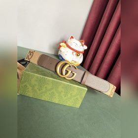 GUCCI 4,0 Импортная кожа, 100% хлопок. Этот широкий пояс украшен 