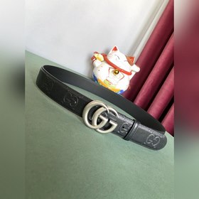 Gucci 4,0-дюймовый ремень из тисненной кожи с принтом из серии Ma