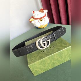 Gucci 4,0-дюймовый ремень из тисненной кожи с принтом из серии Ma