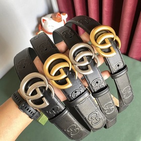 Gucci 4,0-дюймовый ремень из тисненной кожи с принтом из серии Ma
