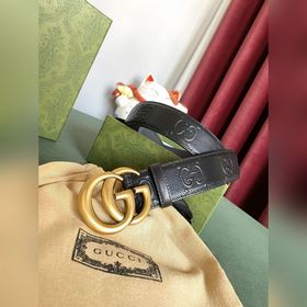 Gucci 4,0-дюймовый ремень из тисненной кожи с принтом из серии Ma